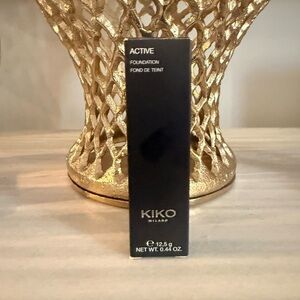 Kiko Milano Active Foundation